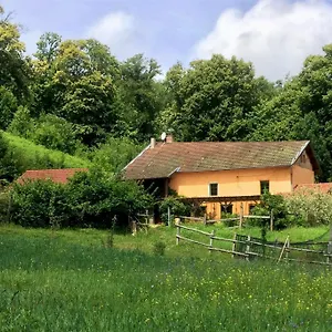 De Planaise Saint-Jean-d'Avelanne