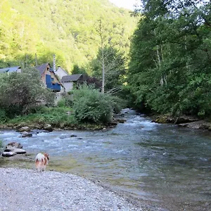 https://auberge-des-deux-rivieres.midi-pyreneeshotels.com